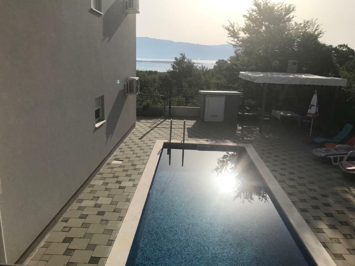 Apartments Ibis Čižići Екстериор снимка